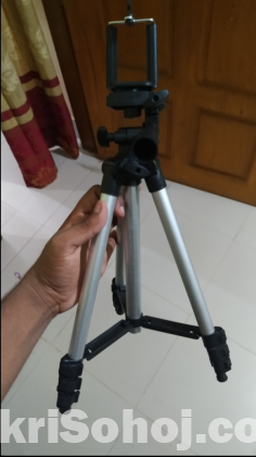 Phone and camera tripod